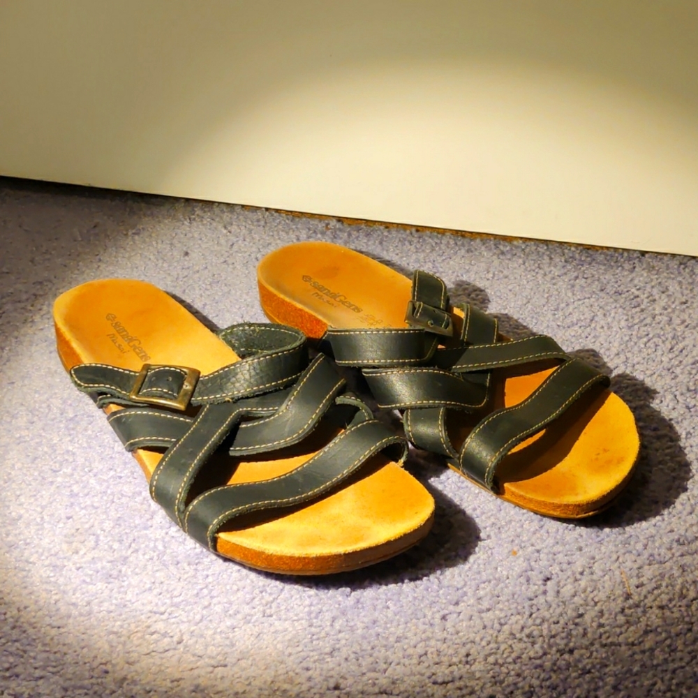 Italian leather  Birkenstocks type sandals